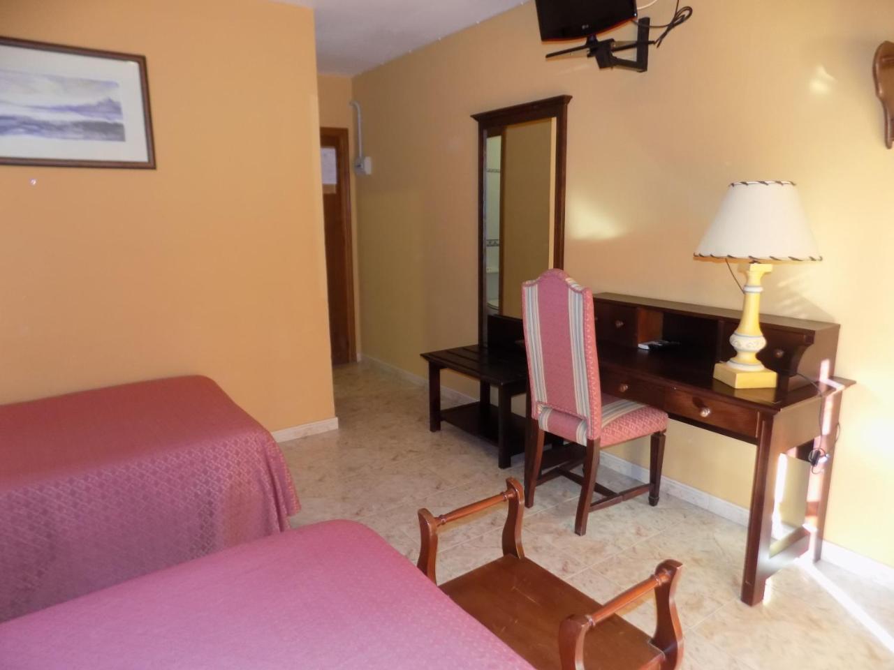 Hotel La Barca Lepe